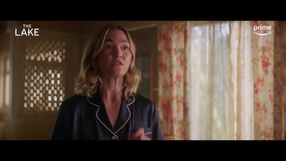 The-Lake-Season-02-Official-Trailer-36.jpg
